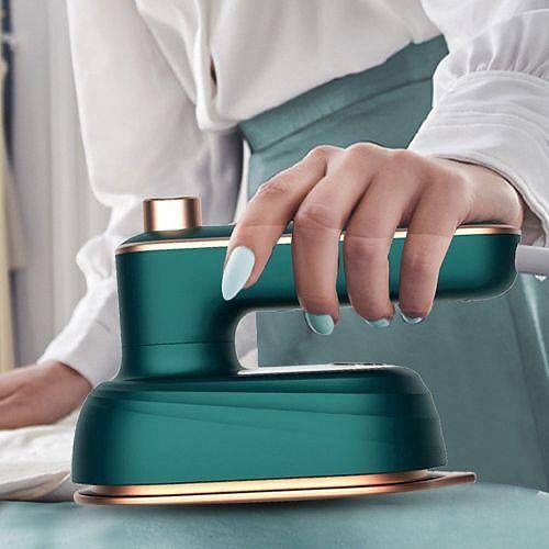 Portable Steam Iron  Handheld Garment Steamer